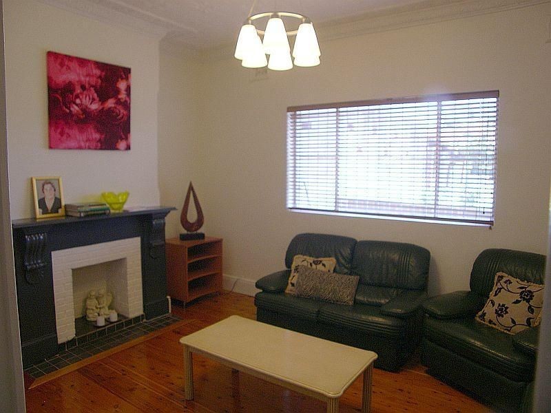 21 Ivy Street, Canterbury NSW 2193