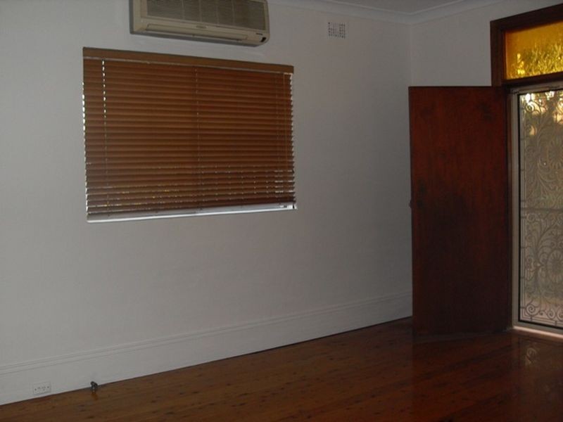 21 Ivy Street, Canterbury NSW 2193