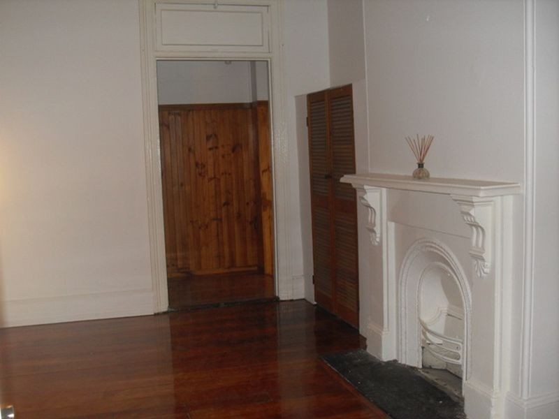 2/105 Illawarra Road, Marrickville NSW 2204