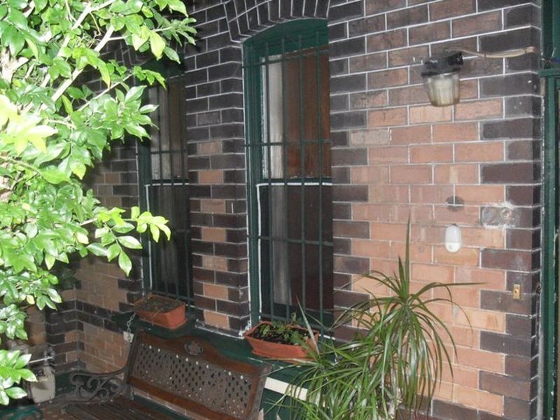 29 Frampton Avenue, Marrickville NSW 2204