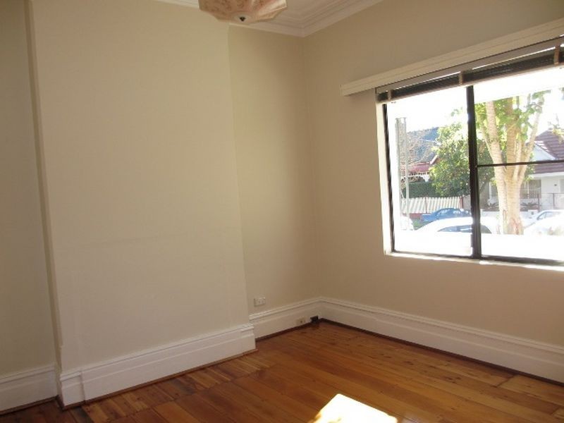 6 Fernbank Street, Marrickville NSW 2204