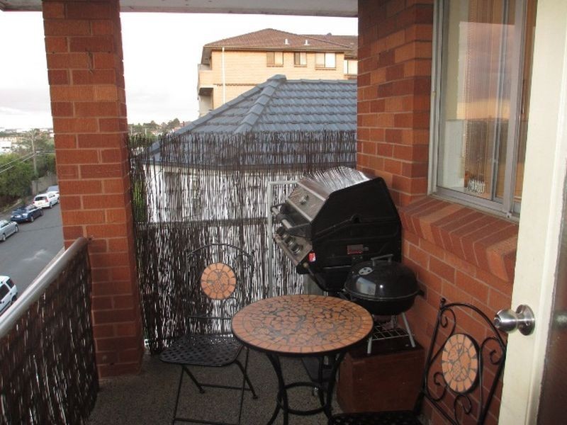 10/18-20 Schwebel Street, Marrickville NSW 2204