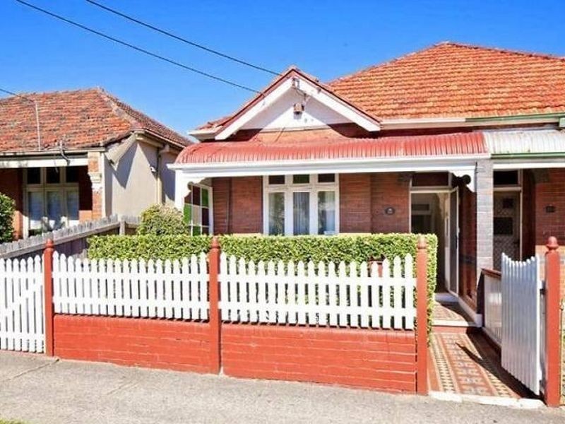 216 Livingston Road, Marrickville NSW 2204