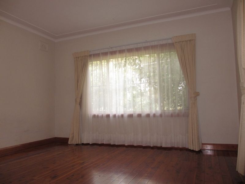 49 Riverside Crescent, Marrickville NSW 2204