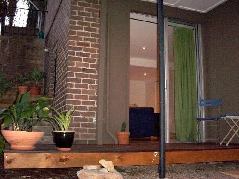 Studio/16 Hilltop Avenue, Marrickville NSW 2204