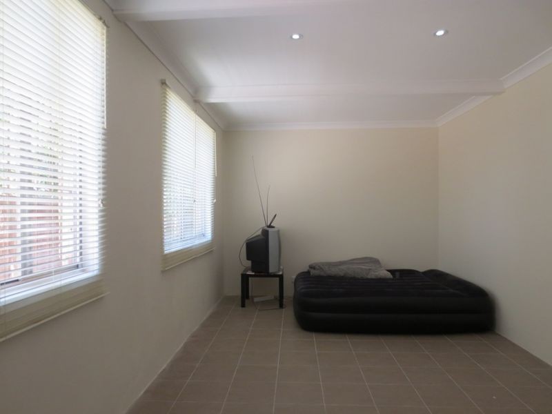 2/8 Fotheringham Street, Enmore NSW 2042