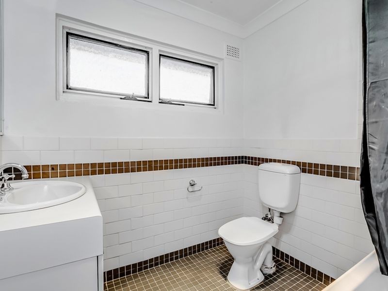 8/65 Renwick Street, Marrickville NSW 2204