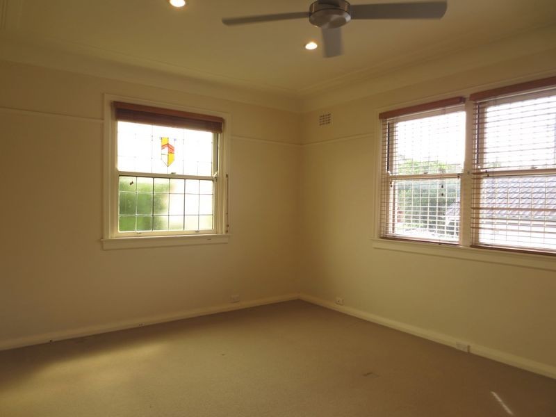 2/37 Fernhill St, Hurlstone Park NSW 2193