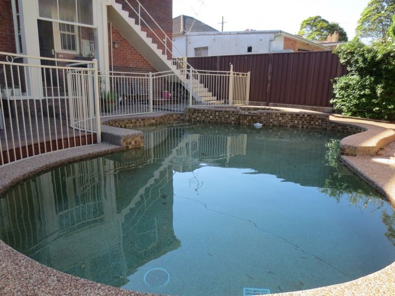 2/37 Fernhill St, Hurlstone Park NSW 2193