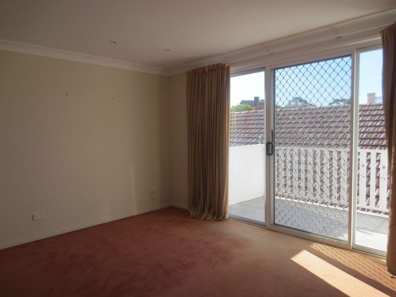 81 Petersham Road, Marrickville NSW 2204