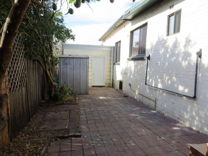12 Green Street, Tempe NSW 2044