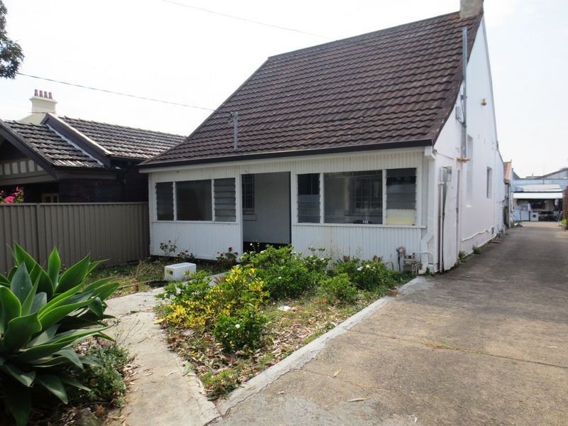 71 Illawarra Road, Marrickville NSW 2204