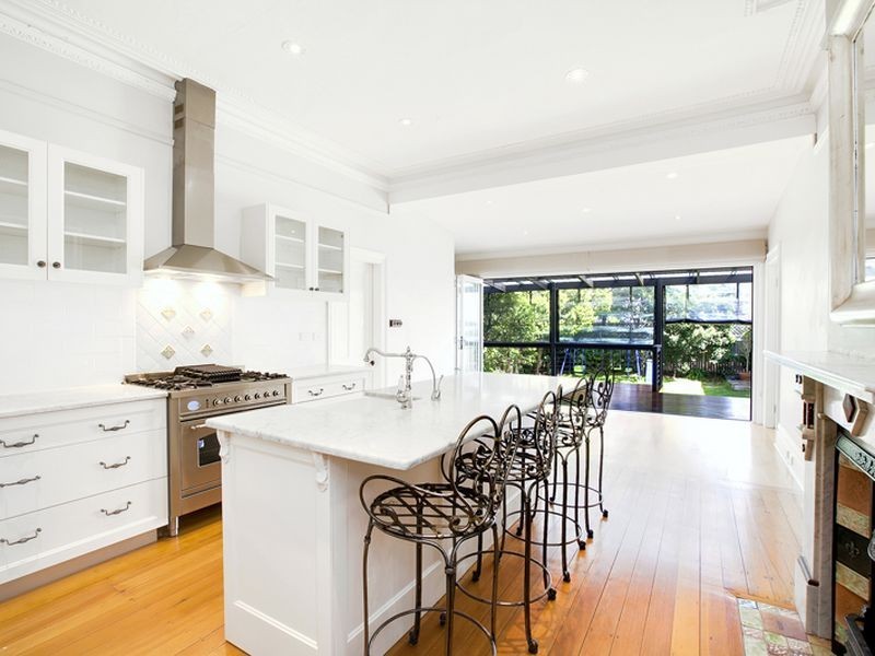 10 Woodbury Street, Marrickville NSW 2204