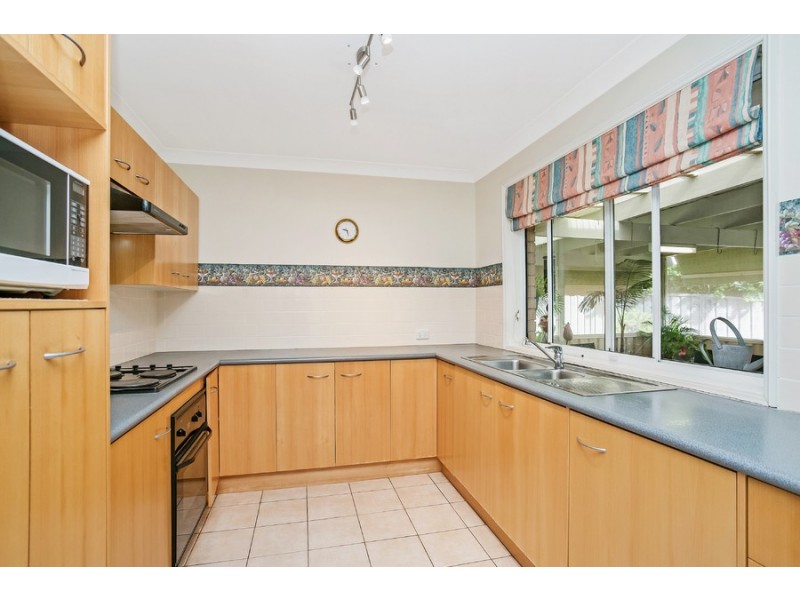 71 Burton Road, Eleebana NSW 2282