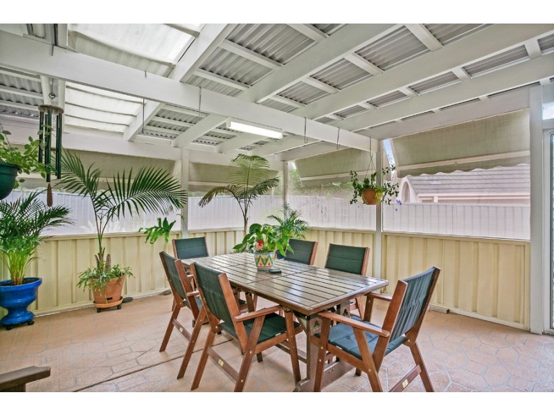 71 Burton Road, Eleebana NSW 2282