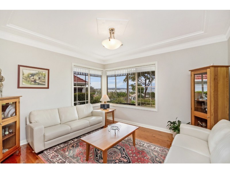 20 Vista Parade, Belmont NSW 2280