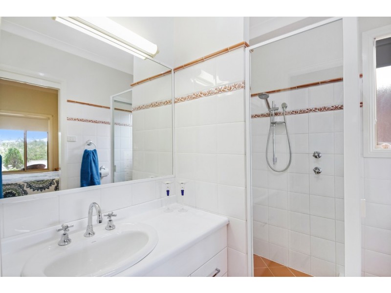 20 Vista Parade, Belmont NSW 2280