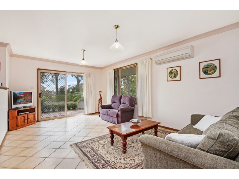 20 Vista Parade, Belmont NSW 2280