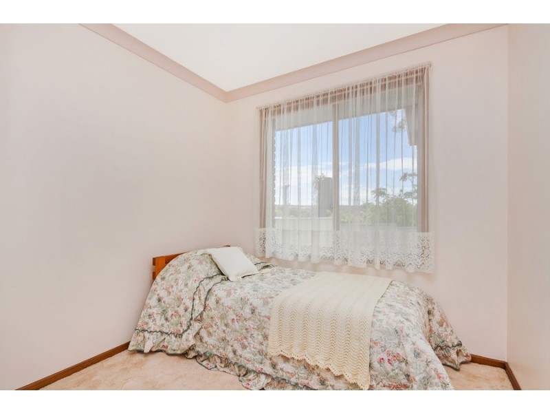 20 Vista Parade, Belmont NSW 2280