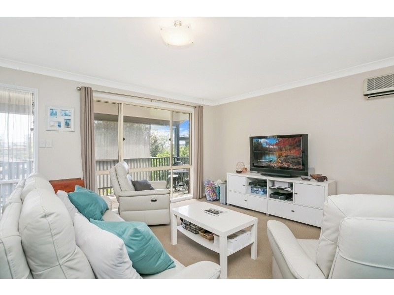 30 Suffolk Drive, Valentine NSW 2280