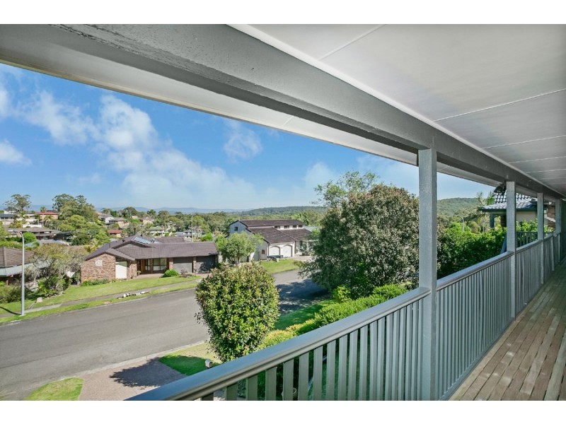 30 Suffolk Drive, Valentine NSW 2280