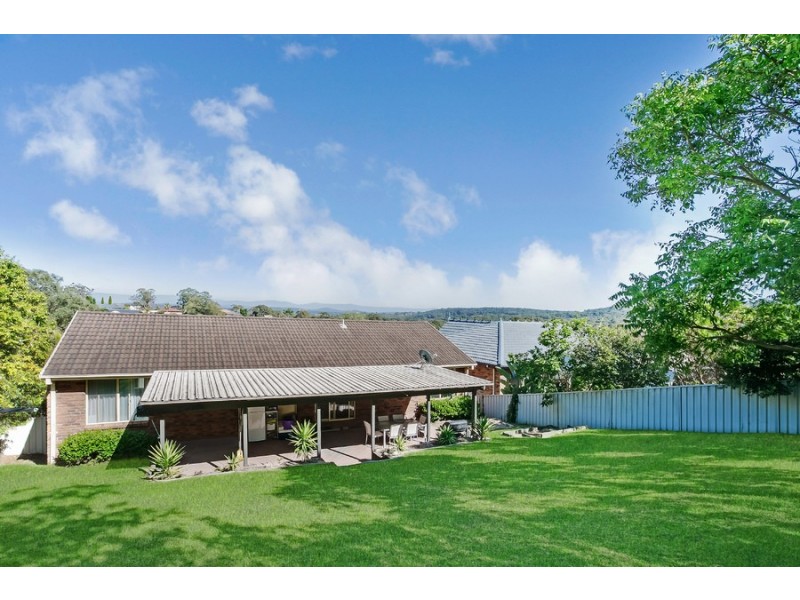 30 Suffolk Drive, Valentine NSW 2280