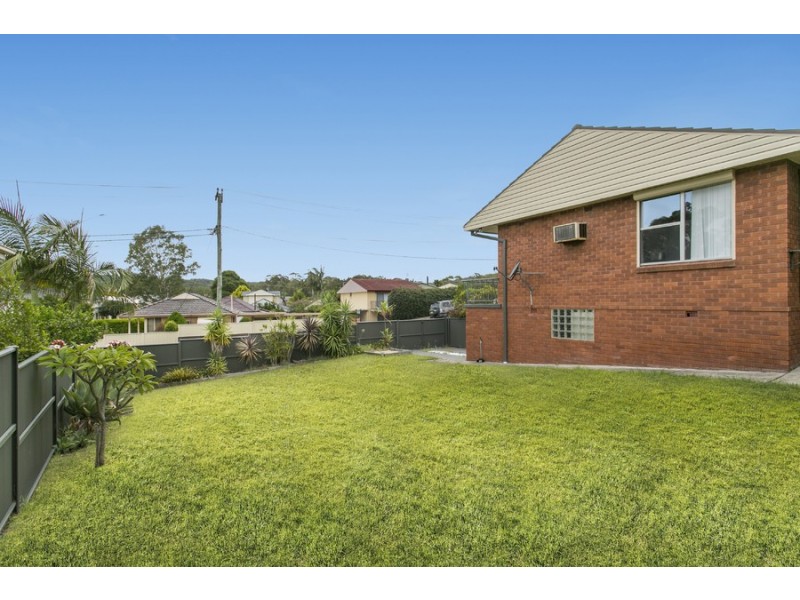 15 Tallawalla Road, Valentine NSW 2280