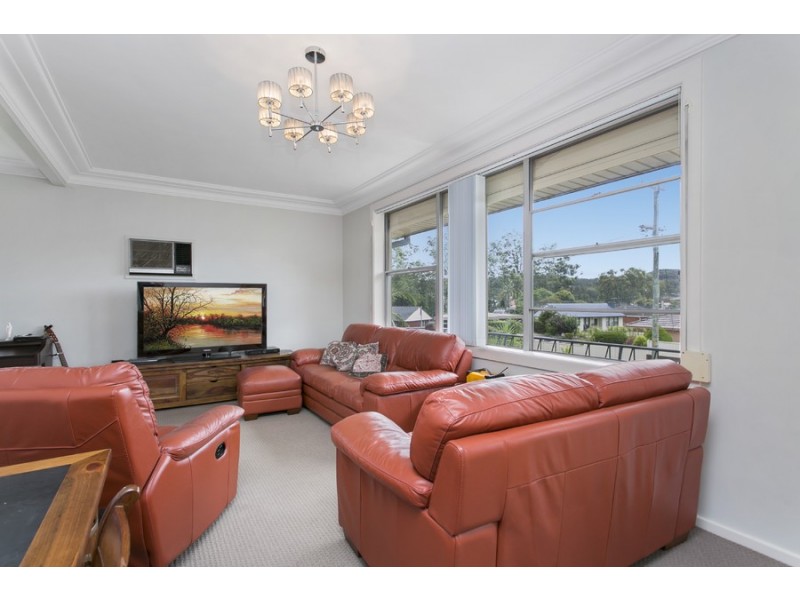 15 Tallawalla Road, Valentine NSW 2280
