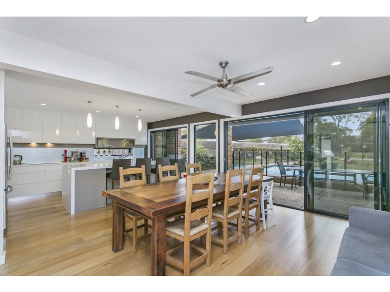 9 Valentine Crescent, Valentine NSW 2280