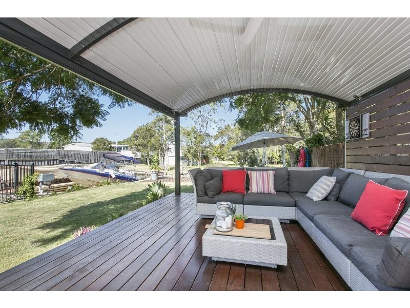 9 Valentine Crescent, Valentine NSW 2280