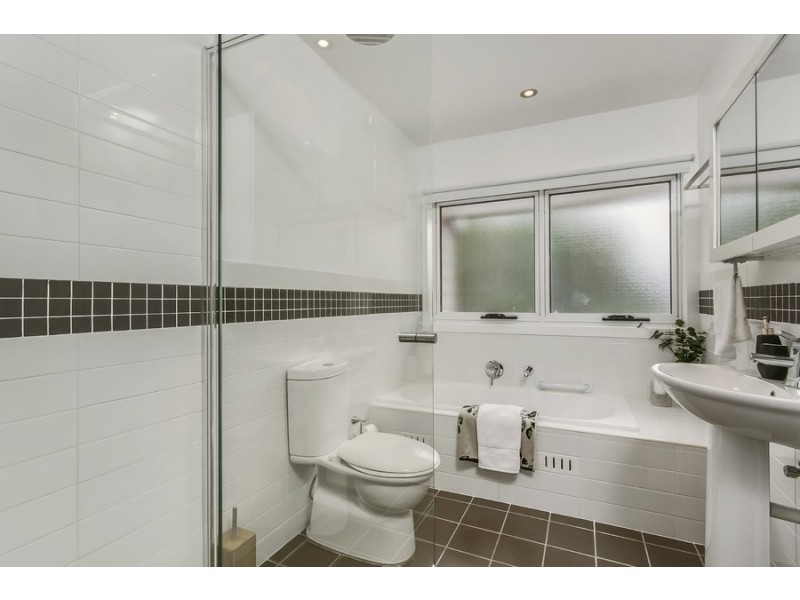 1/46 Queen Street, Warners Bay NSW 2282