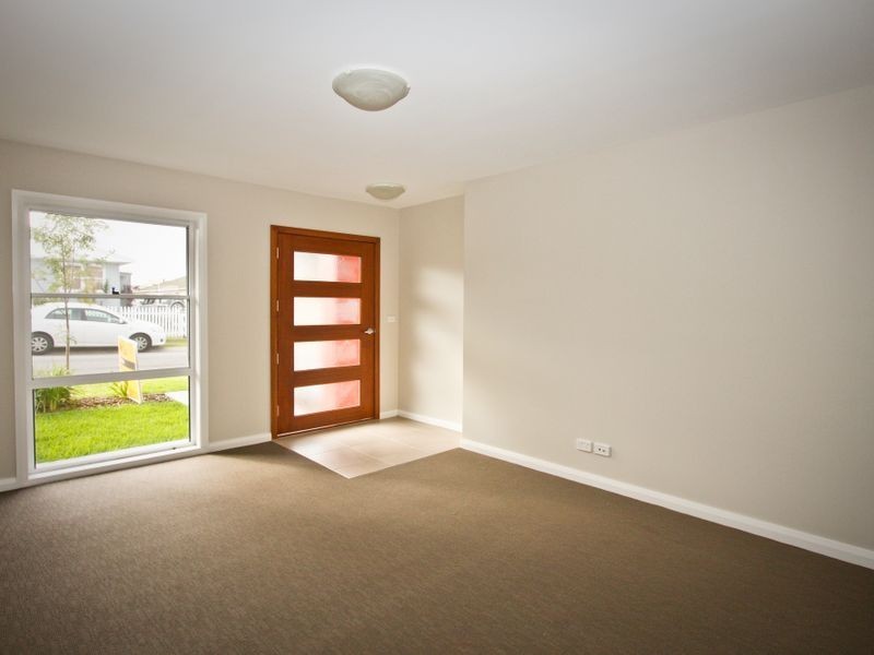 19 Vincent Street, Warners Bay NSW 2282