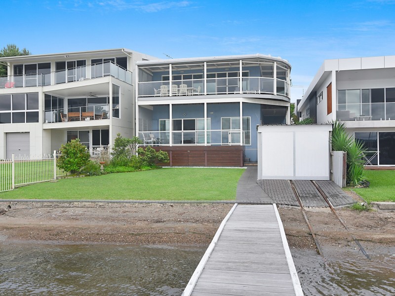 49 Dilkera Avenue, Valentine NSW 2280