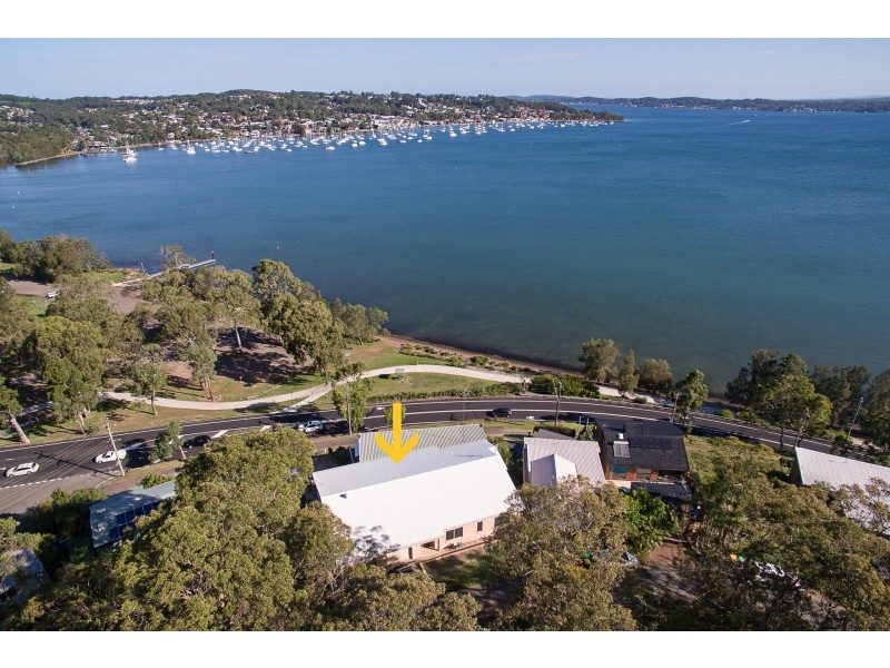 68 Bareki Road, Eleebana NSW 2282