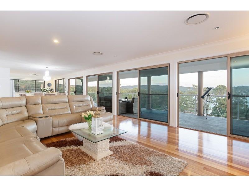 68 Bareki Road, Eleebana NSW 2282