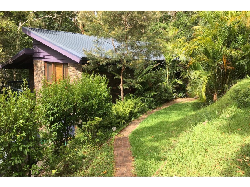 10 Michael Crescent, Valentine NSW 2280