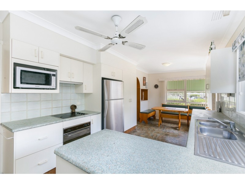 14 Frederick Street, Valentine NSW 2280