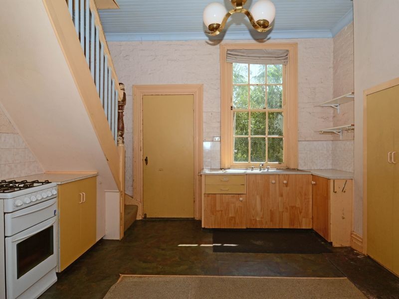 20 Railway Street, Cooks Hill NSW 2300