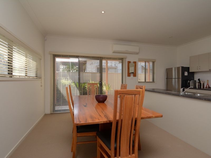 1/8-10 Margaret Street, Warners Bay NSW 2282