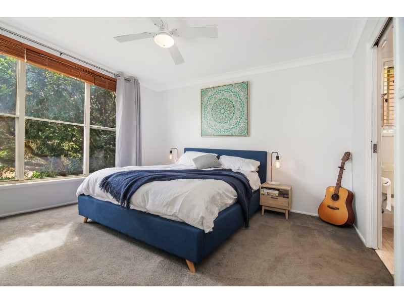 8 Nerang Place, Belmont NSW 2280