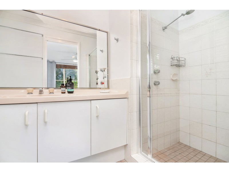 8 Nerang Place, Belmont NSW 2280