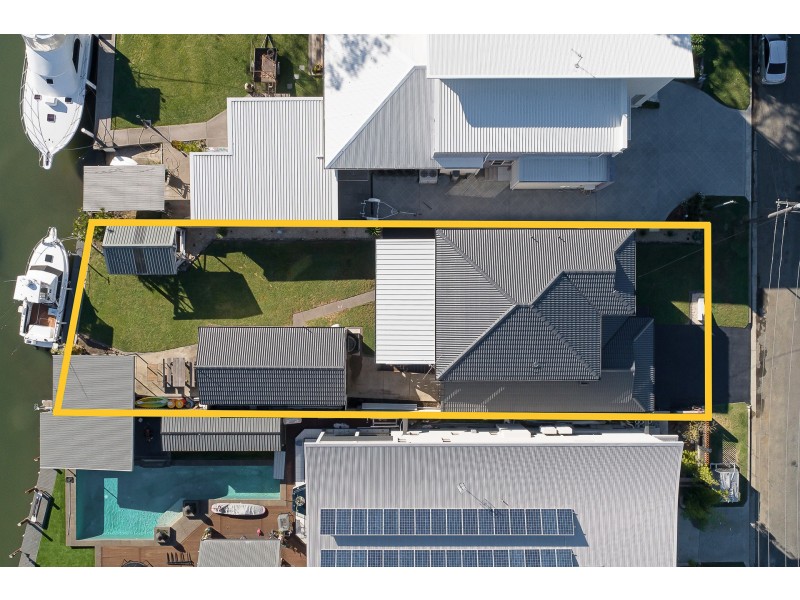 3 St Johns Drive, Croudace Bay NSW 2280