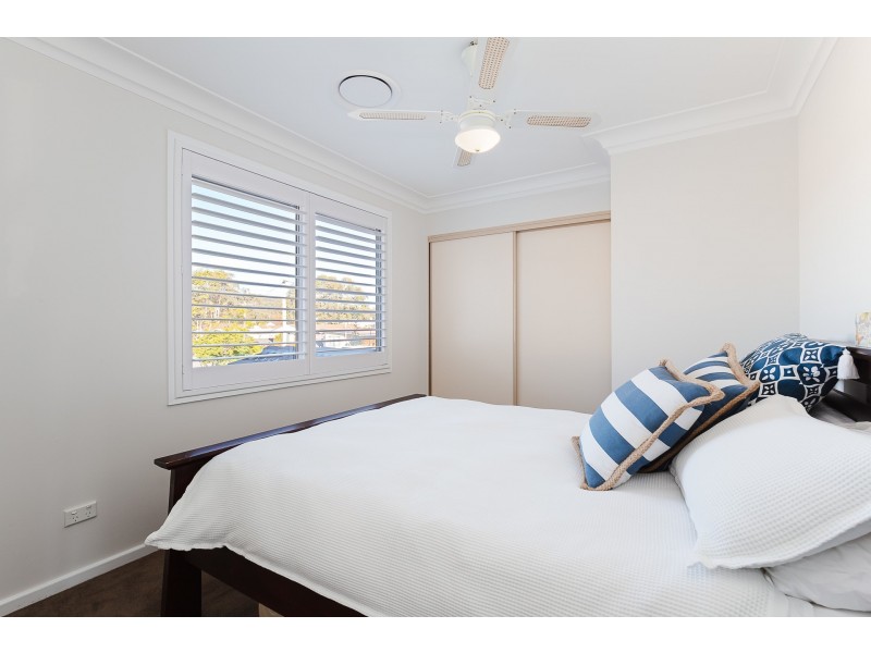 3 St Johns Drive, Croudace Bay NSW 2280