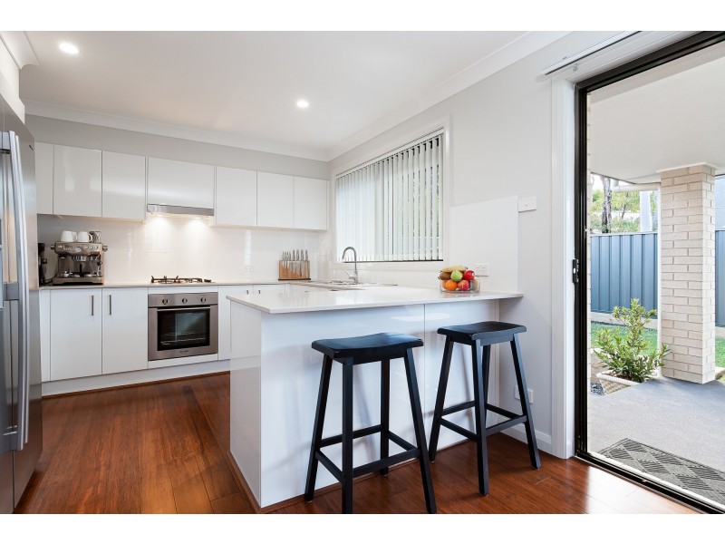 1 Sail Street, Teralba NSW 2284