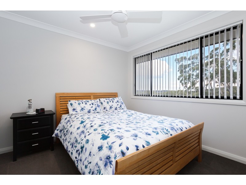 1 Sail Street, Teralba NSW 2284