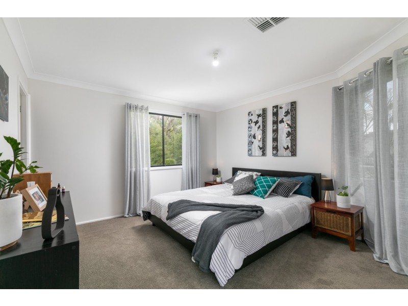 4 Roma Road, Valentine NSW 2280