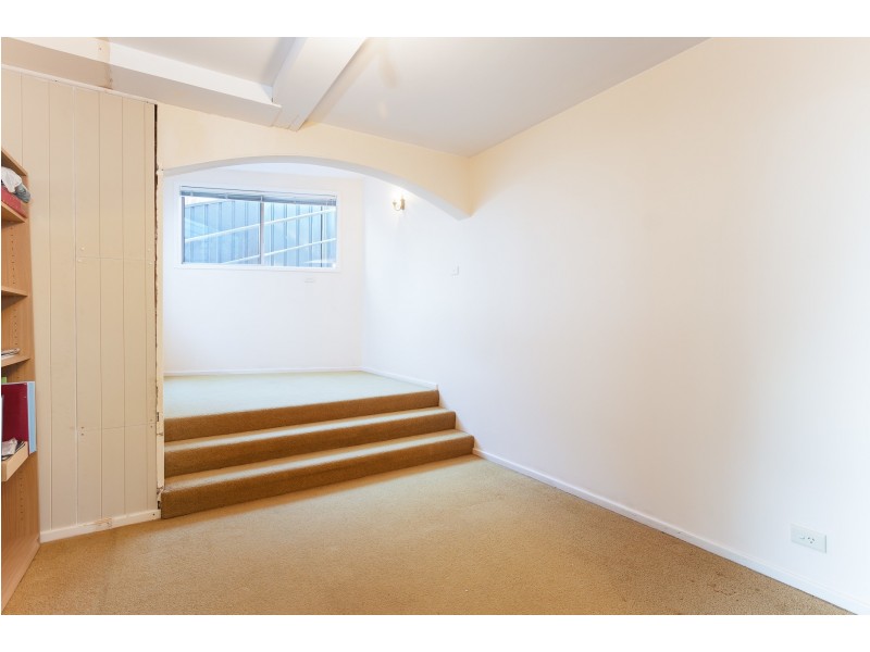 52 Croft Road, Eleebana NSW 2282