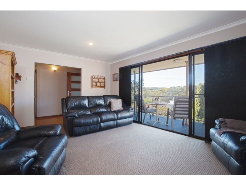 2 Moola Avenue, Valentine NSW 2280