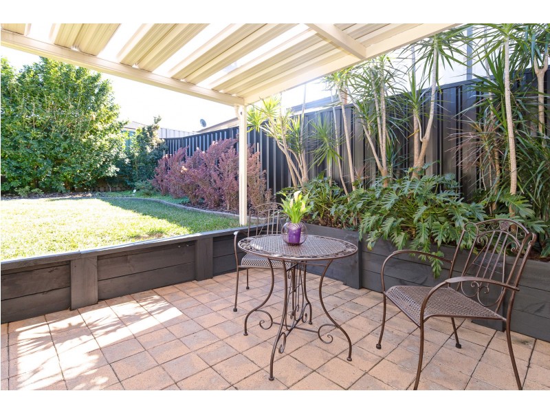 2 Moola Avenue, Valentine NSW 2280