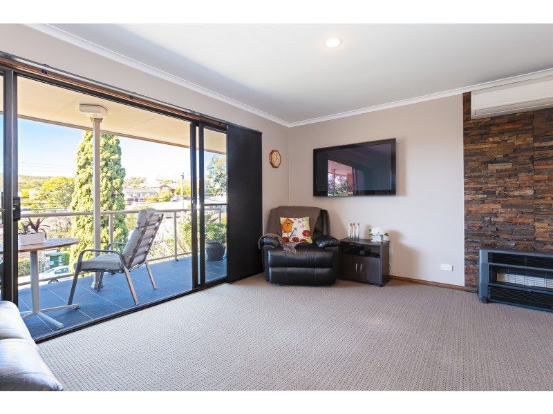 2 Moola Avenue, Valentine NSW 2280